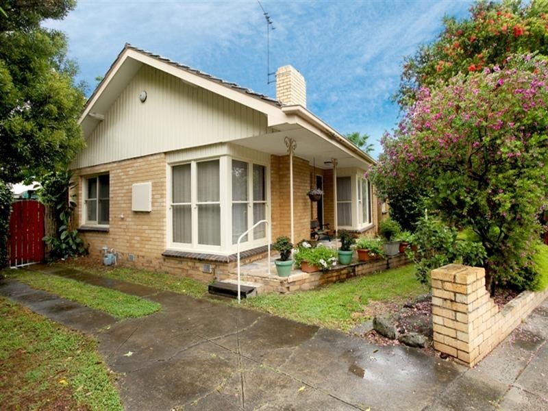 12 Panoramic Grove, Glen Waverley VIC 3150