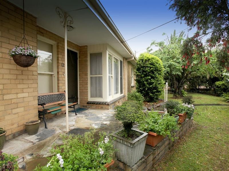 12 Panoramic Grove, Glen Waverley VIC 3150