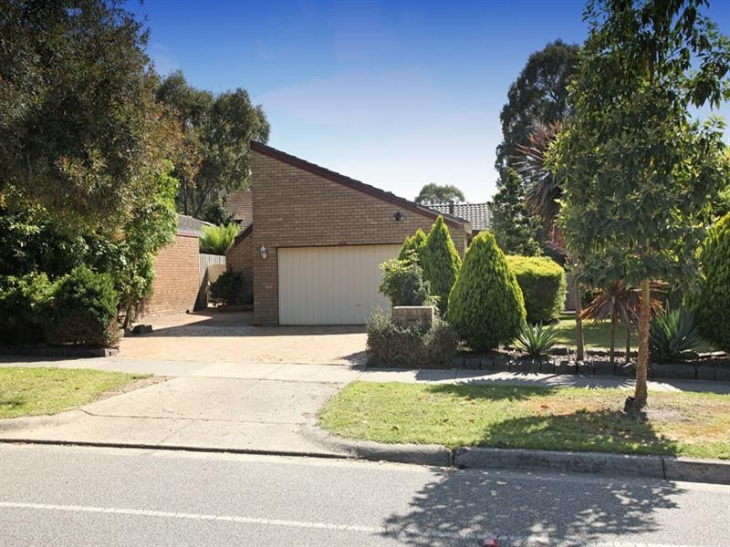 45 Petronella Avenue, Wheelers Hill VIC 3150