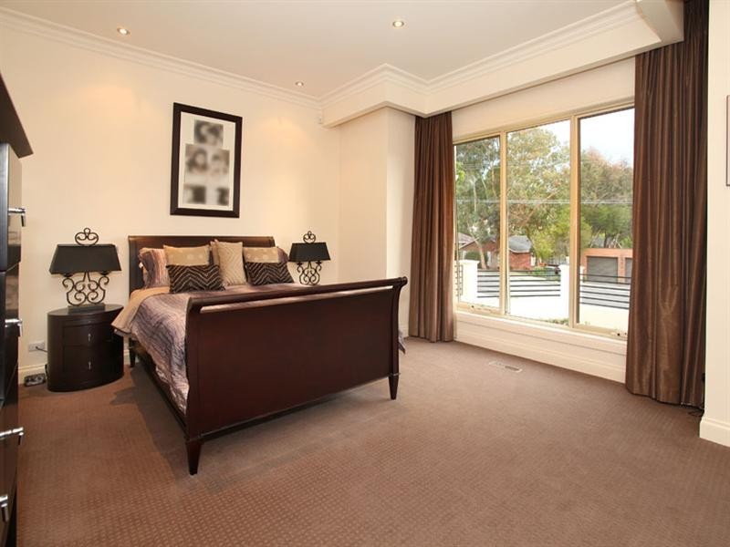 31 Campbell Street, Glen Waverley VIC 3150