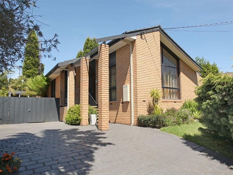 22 Walbrook Drive, Vermont South VIC 3133