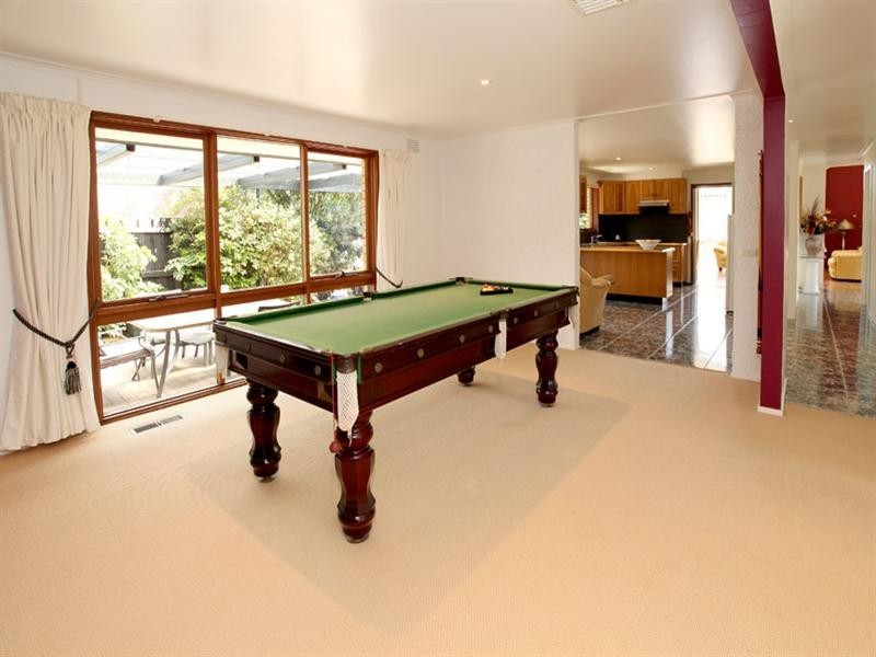 22 Walbrook Drive, Vermont South VIC 3133