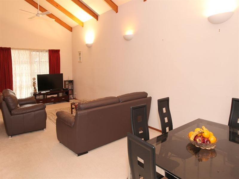 3/1 Rolls Court, Glen Waverley VIC 3150