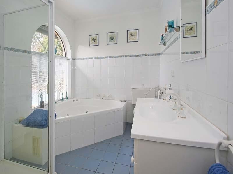 46 Windella Crescent, Glen Waverley VIC 3150