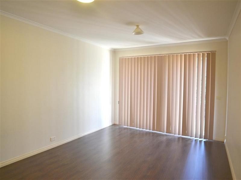 2/12 Lincoln Avenue, Glen Waverley VIC 3150