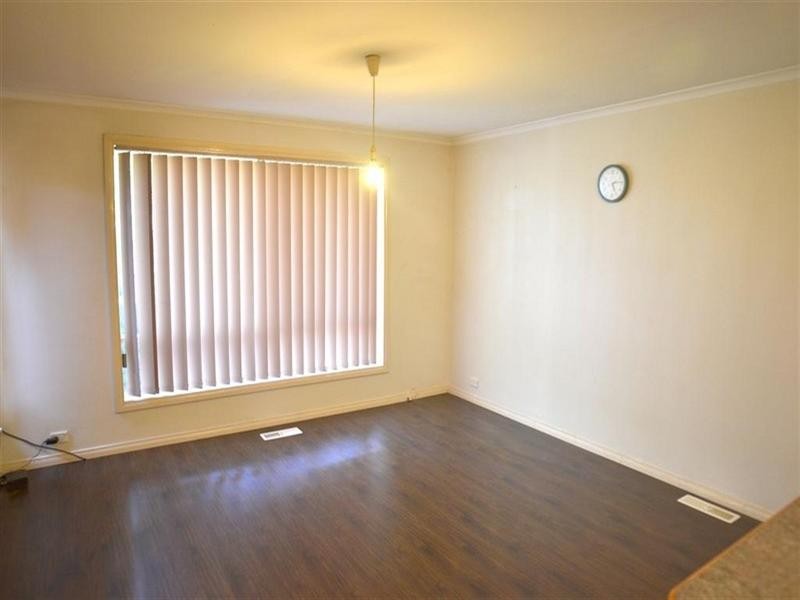 2/12 Lincoln Avenue, Glen Waverley VIC 3150