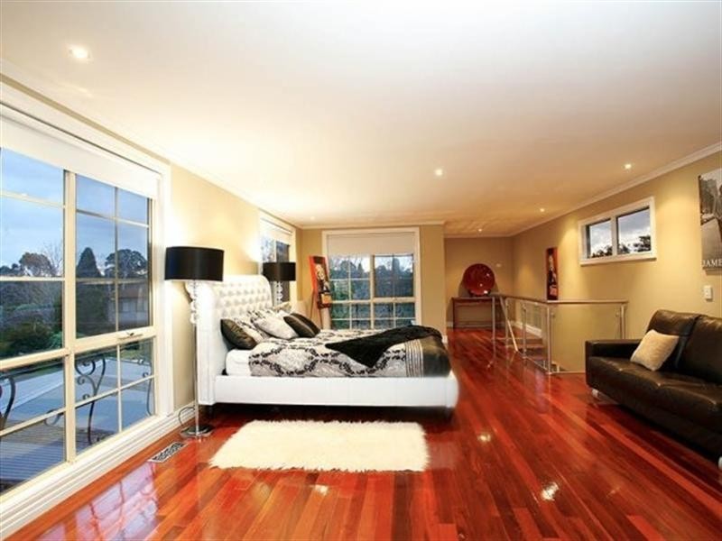 30 Otira Road, Knoxfield VIC 3180