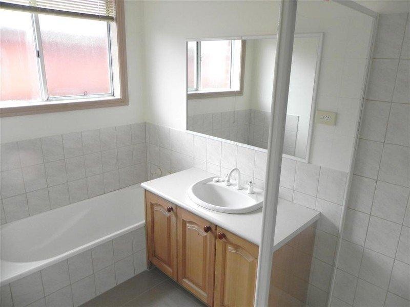 55 Medina Road, Glen Waverley VIC 3150