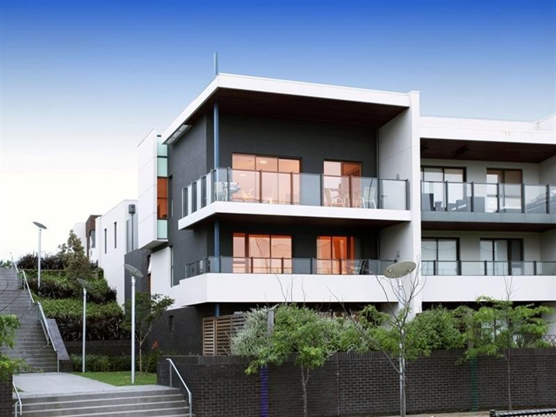 36 Waverley Park Drive, Mulgrave VIC 3170