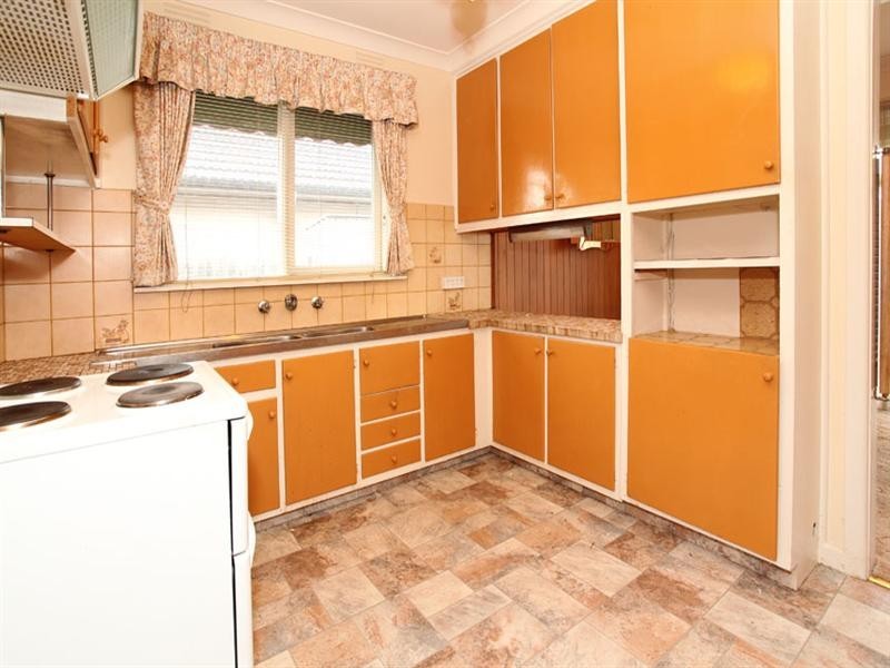 28 Studley Street, Mulgrave VIC 3170