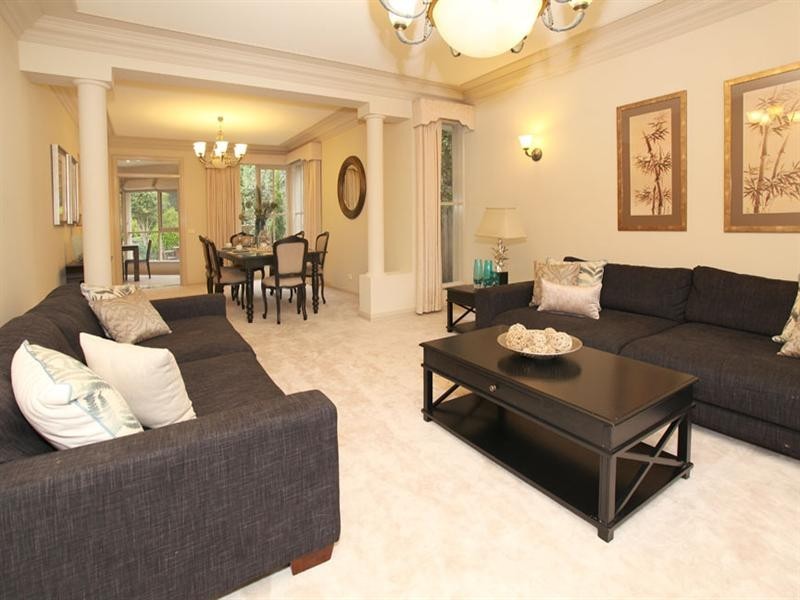 10 Waimarie Drive, Mount Waverley VIC 3149