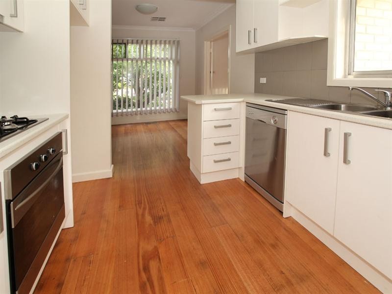 1/18 Studley Street, Mulgrave VIC 3170