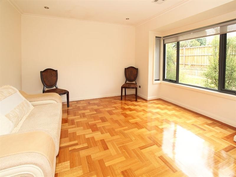 1/294 Blackburn Road, Glen Waverley VIC 3150