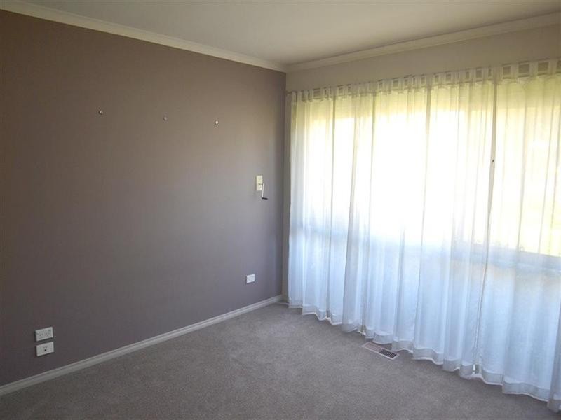 1/8 Elwood Street, Notting Hill VIC 3168