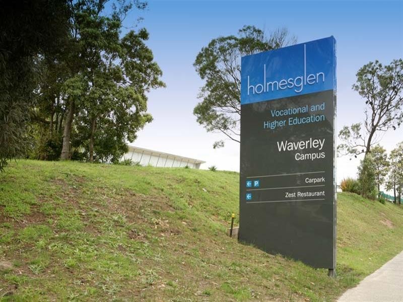 606 Waverley Road, Glen Waverley VIC 3150