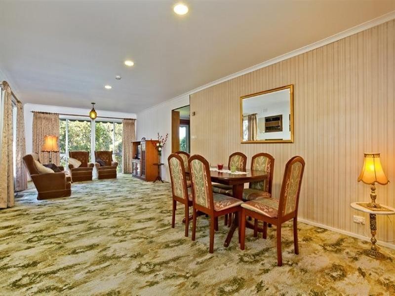 281 Gallaghers Road, Glen Waverley VIC 3150