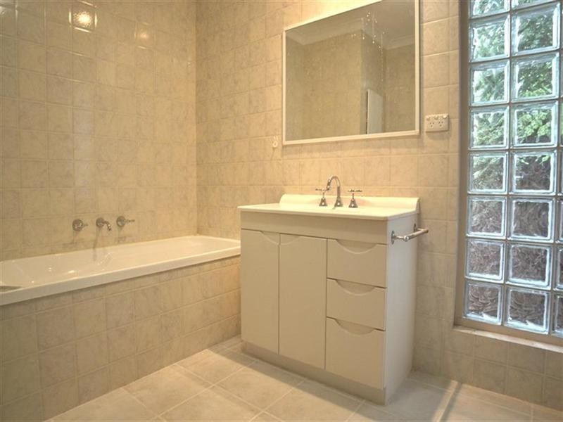 10 Aruma Court, Burwood East VIC 3151