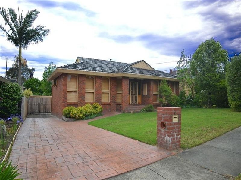 6 Roswell Street, Glen Waverley VIC 3150