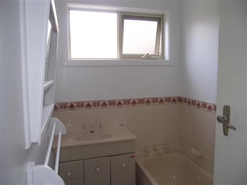 1/590 Springvale Road, Wheelers Hill VIC 3150