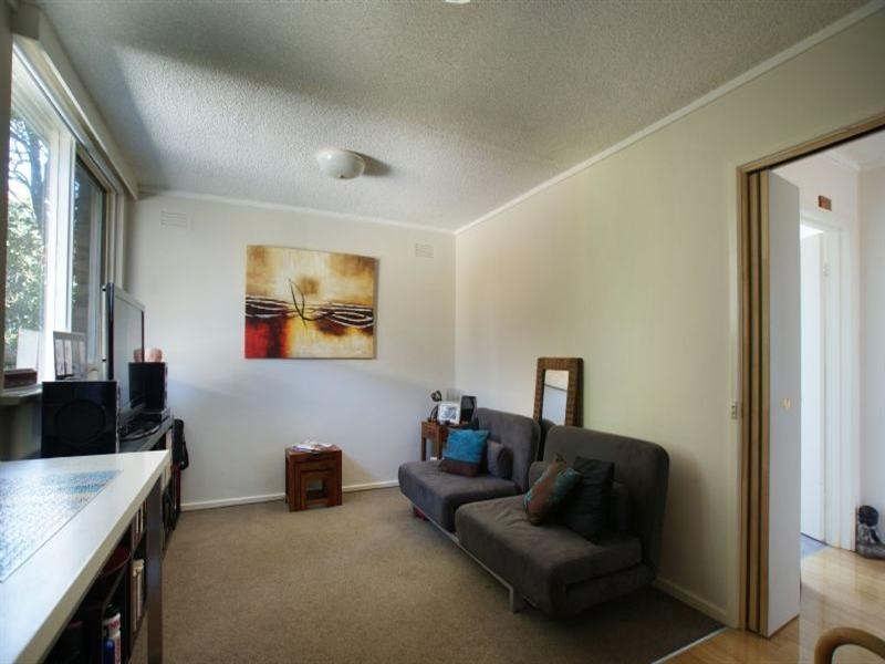 10/82 Burwood Highway, Burwood East VIC 3151