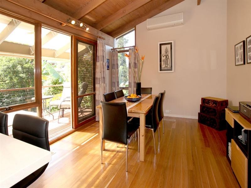 15 Wellesley Road, Glen Waverley VIC 3150