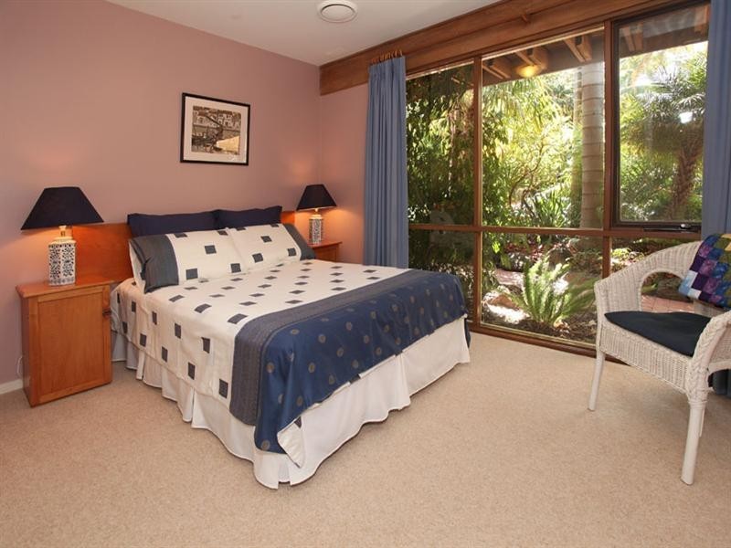 15 Wellesley Road, Glen Waverley VIC 3150