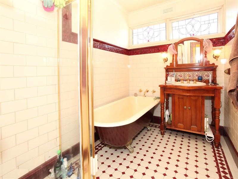 28 Vermont Street, Glen Waverley VIC 3150