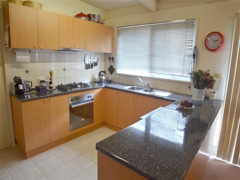 54 King Arthur Drive, Glen Waverley VIC 3150