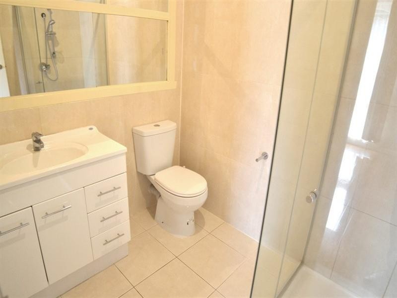 51 Guinevere Parade, Glen Waverley VIC 3150