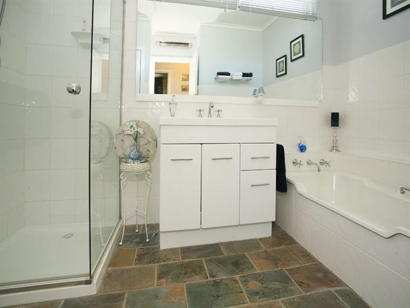 10 Jarrah Court, Glen Waverley VIC 3150