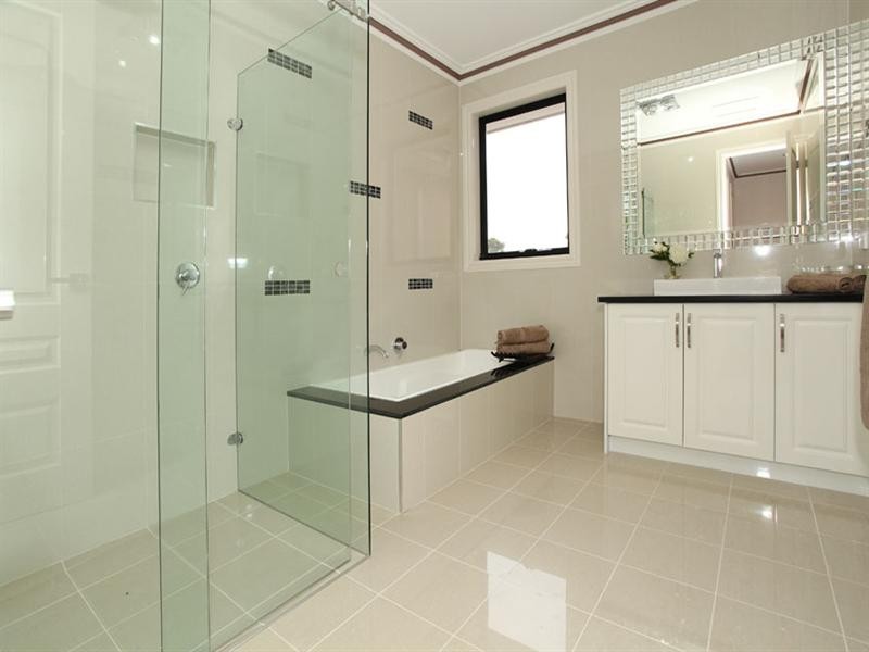 10 Beacon Street, Glen Waverley VIC 3150