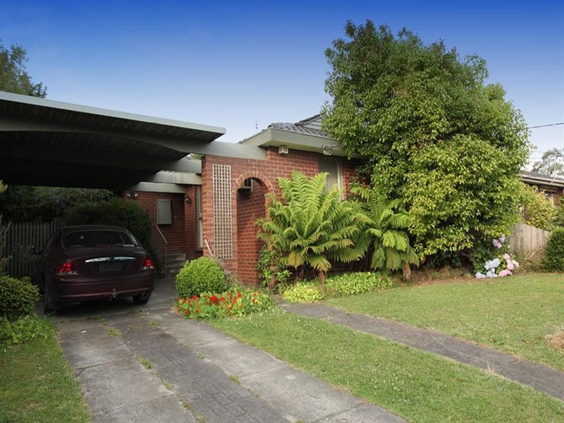 19 Mackellar Avenue, Wheelers Hill VIC 3150