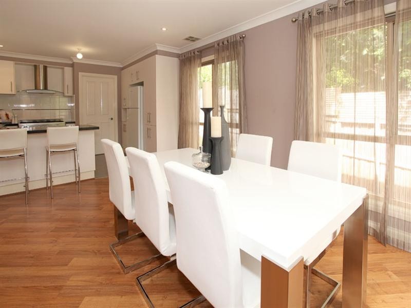 2/6 Henderson Court, Glen Waverley VIC 3150