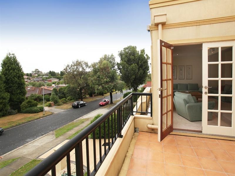 94 Stanley Road, Vermont South VIC 3133