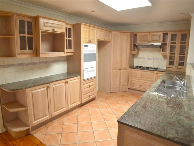 11 Oakbank Court, Wheelers Hill VIC 3150