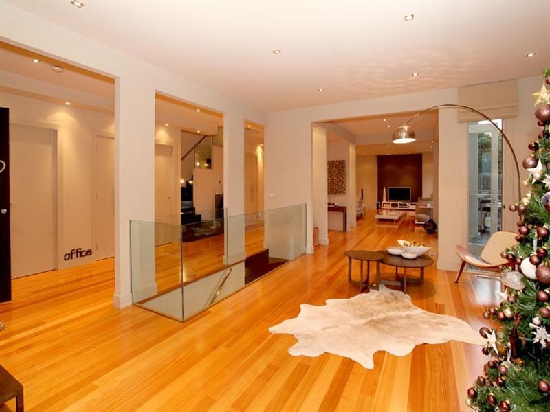 5 Page Court, Mulgrave VIC 3170