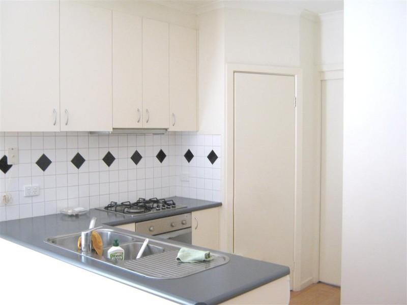 1/52 Medina Road, Glen Waverley VIC 3150