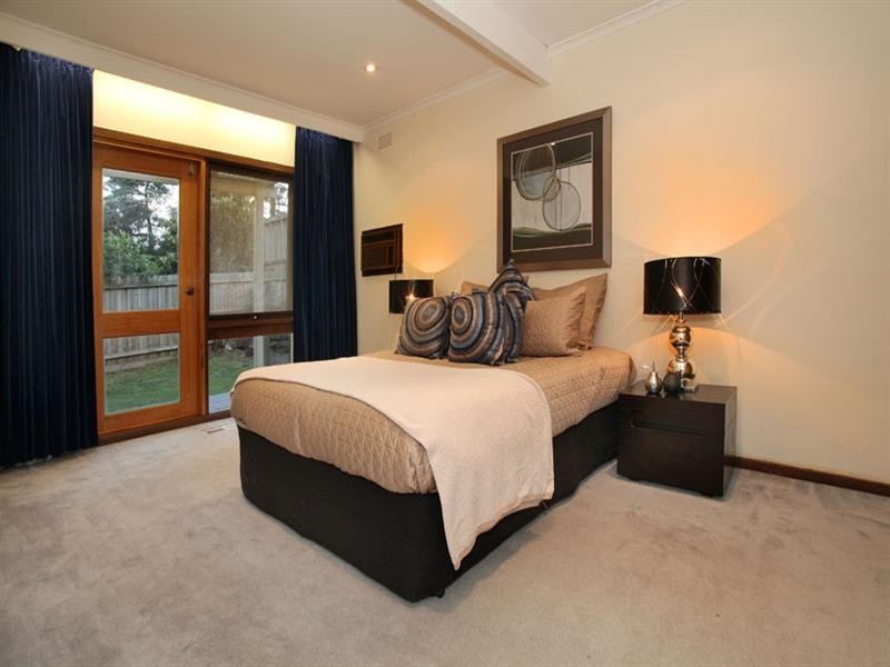 295 Blackburn Road, Burwood East VIC 3151