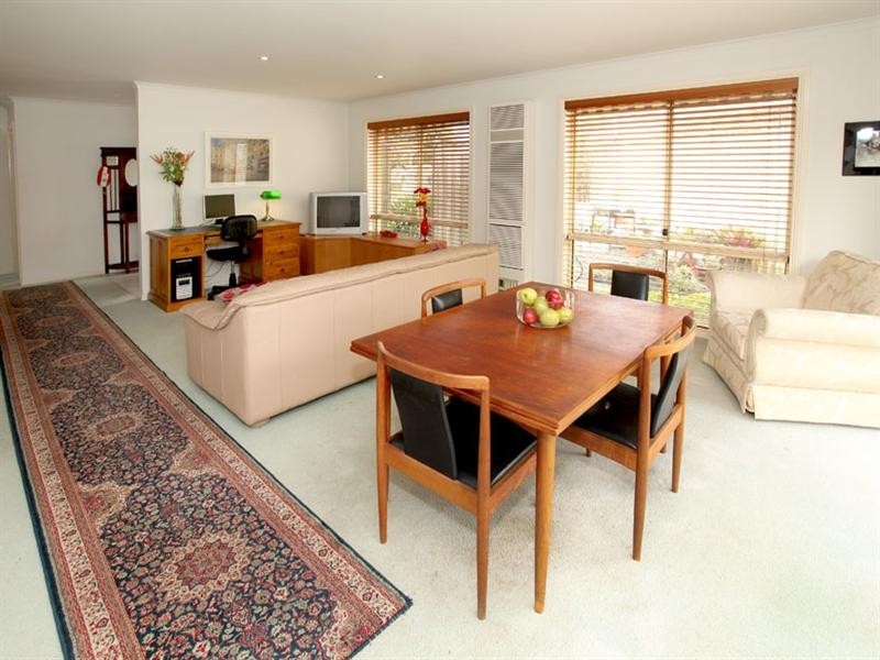 2/4 Dendy Court, Mulgrave VIC 3170