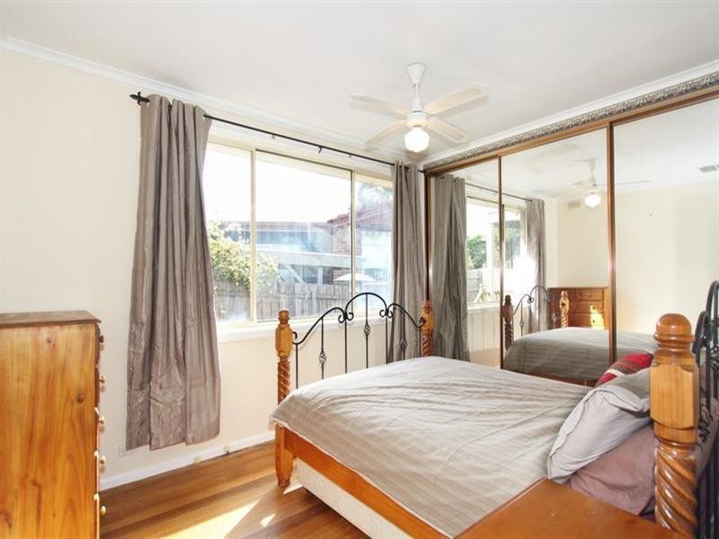 9 Lemana Crescent, Mount Waverley VIC 3149