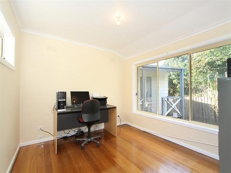 9 Lemana Crescent, Mount Waverley VIC 3149