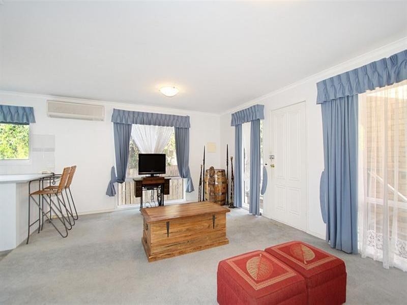 9 Lemana Crescent, Mount Waverley VIC 3149