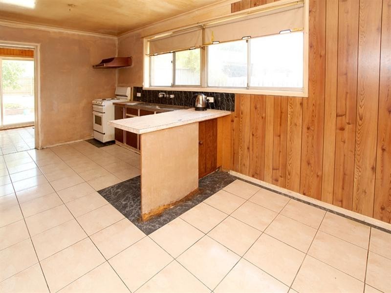 55 Tiverton Drive, Mulgrave VIC 3170