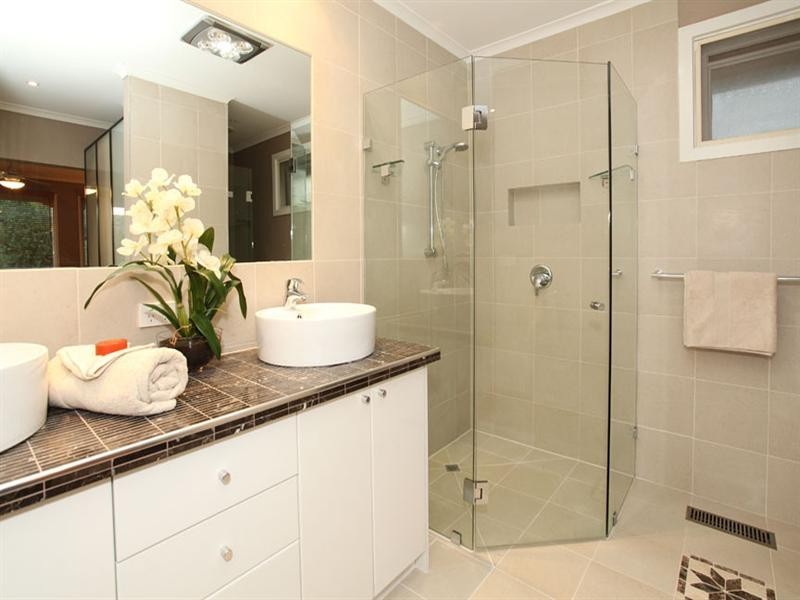 6 Roswell Street, Glen Waverley VIC 3150