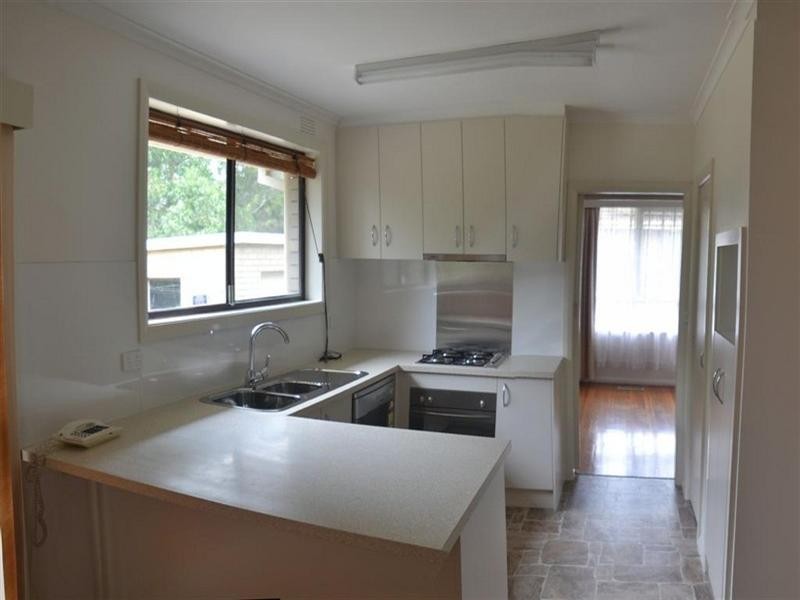 22 Westlands Road, Glen Waverley VIC 3150