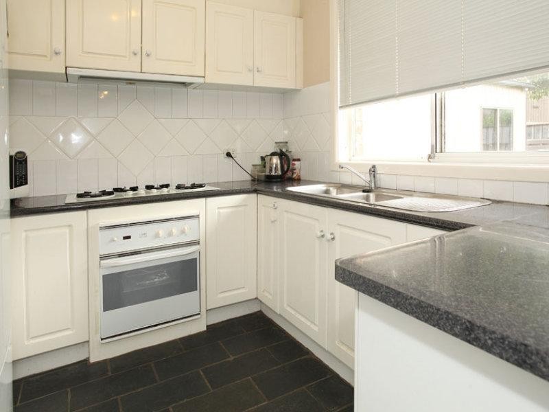 4 Rena Court, Mulgrave VIC 3170