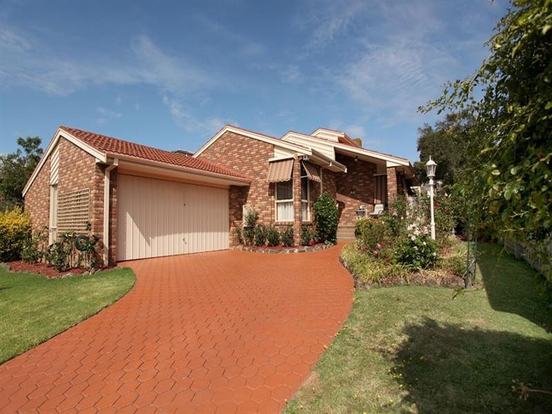 14 Chippendale Terrace, Burwood East VIC 3151