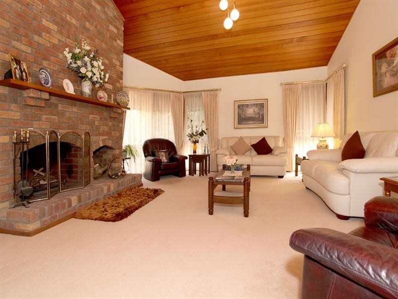 14 Chippendale Terrace, Burwood East VIC 3151