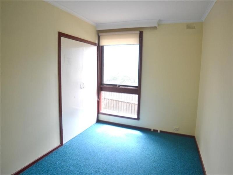 1/68 Ivanhoe Street, Glen Waverley VIC 3150