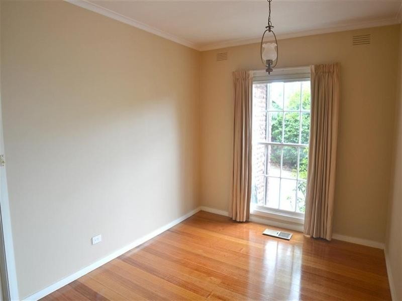 3 Fran Court, Glen Waverley VIC 3150